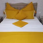 Angrand Отель