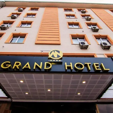 מלון Angrand 4*