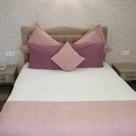 Angrand 4*
