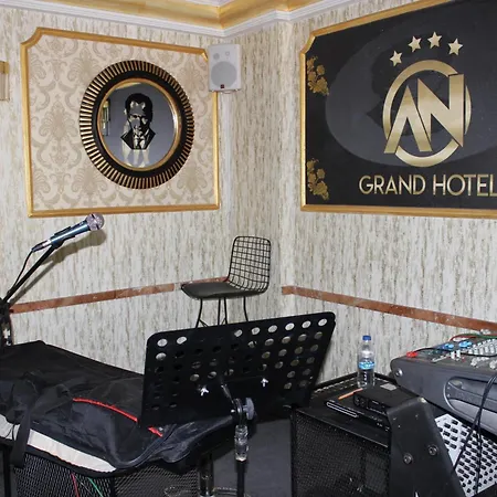 Angrand 4*