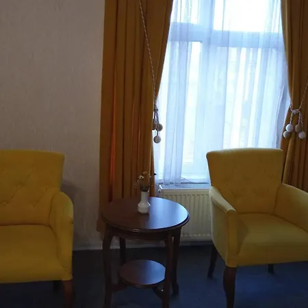 Hotel Angrand 4*