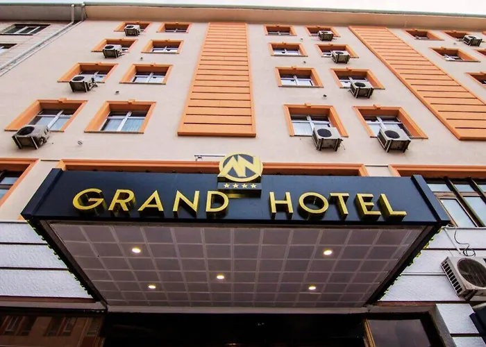Hotel Angrand 4*